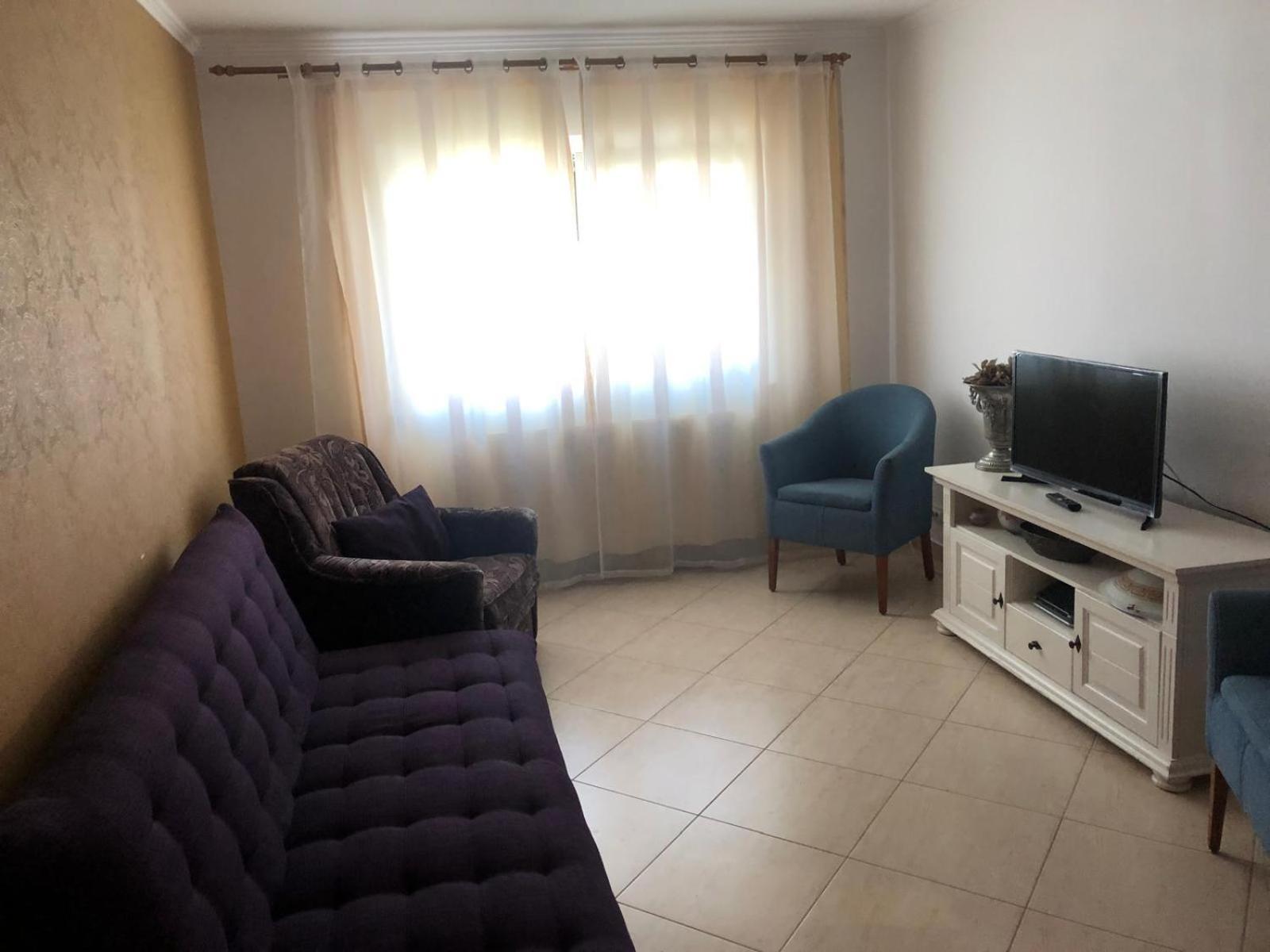 Apartament Cu 3 Camere La Poala Muntilor Fagaras Виктория Экстерьер фото