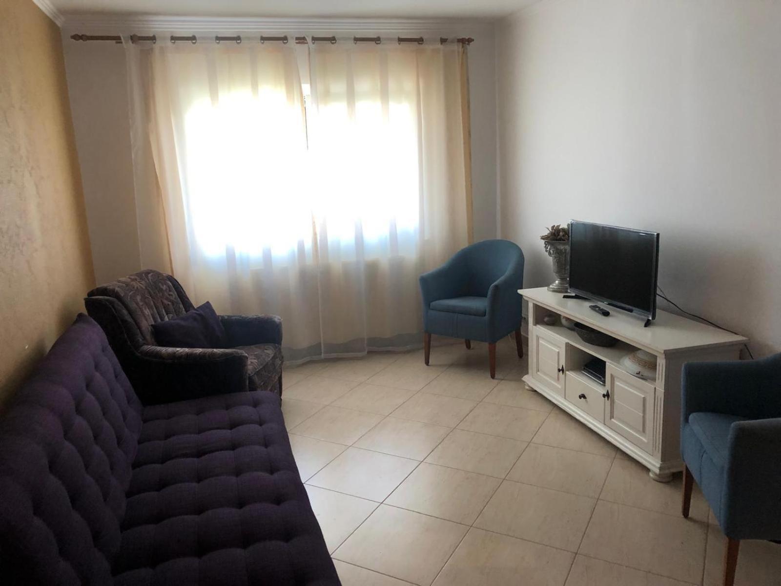 Apartament Cu 3 Camere La Poala Muntilor Fagaras Виктория Экстерьер фото